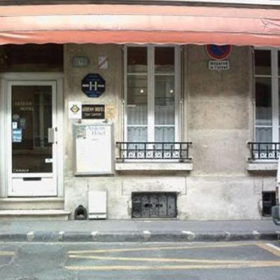Ardenn'Hotel (06 rue caqué 51100 Reims)