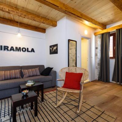 Apartments & Rooms Tiramola - Old Town (RIbarska 11 21220 Trogir)