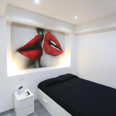 Cico B&B (Via Chiaia, 168  80132 Naples)