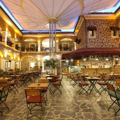 L'Agora Old Town Hotel & Bazaar (Havra Sokağı No: 10/C Konak İzmir 35250 Izmir)