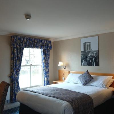 The Queens Hotel (City Centre, Queens Staith Road, Skeldergate YO1 6DH York)