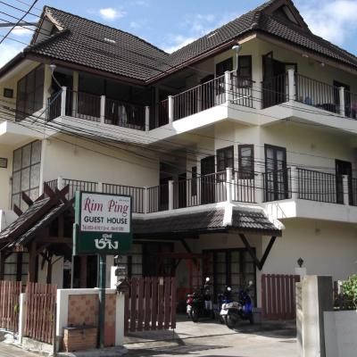 Rim Ping Guest House (192 Soi Romyen, Chareonprathes Road, T. Changklan, A. Muang 50100 Chiang Mai)