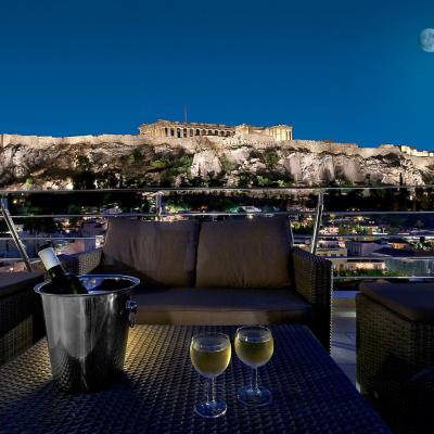 Plaka Hotel (7 Kapnikareas & Mitropoleos 105 56 Athènes)