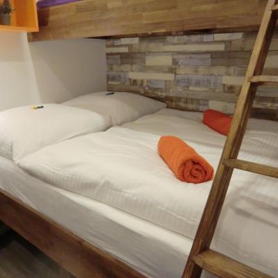 Cityflair Berlin Apartments & Rooms (Frankfurter Allee 26 10247 Berlin)