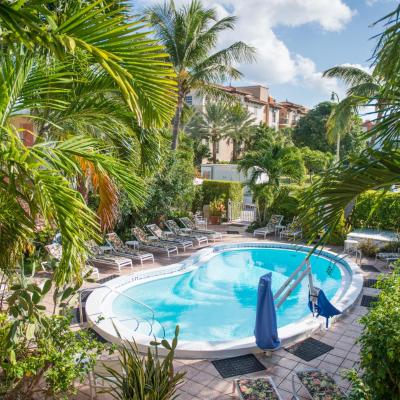 Shore Haven Resort Inn (4433 North Ocean Drive FL 33308 Fort Lauderdale)