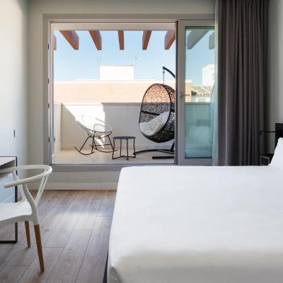 B&B HOTEL Madrid Centro Puerta del Sol (Calle de la Montera 10-12 28013 Madrid)