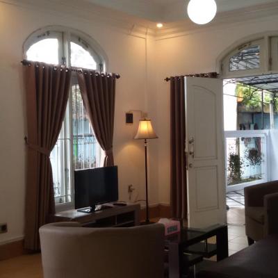 Ndalem Gorongan Guesthouse (271 Jalan Ringroad Utara 55283 Yogyakarta)