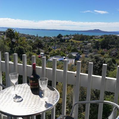 Harbour View Guesthouse (162 Browns Bay Rd 0632 Auckland)