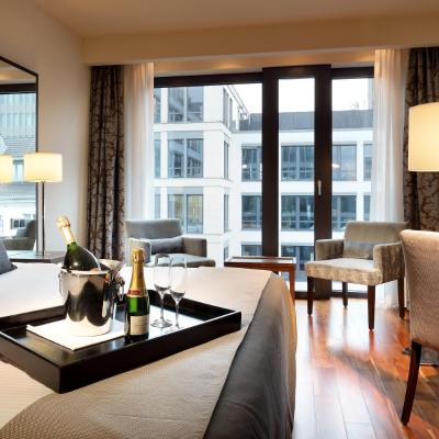 Eurostars Berlin (Friedrichstr. 99 10117 Berlin)