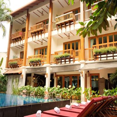 Vieng Mantra Hotel (9 Ratchadamneon Rd., Soi 1 50200 Chiang Mai)