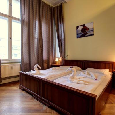 Hotel Pension Bernstein am Kurfürstendamm (Nürnberger Str. 46 10789 Berlin)