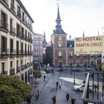 Hostal Santa Cruz (Plaza de Santa Cruz,  6-2º 28012 Madrid)