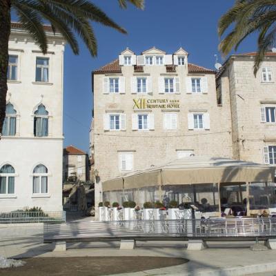 XII Century Heritage Hotel (Mornarska 23 21220 Trogir)
