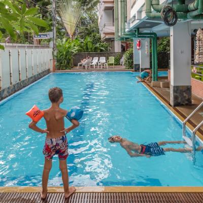 New Siam II (50 Phra Athit Rd., Chana Songkhram, Phra Nakhon, Bangkok 10200 Bangkok)