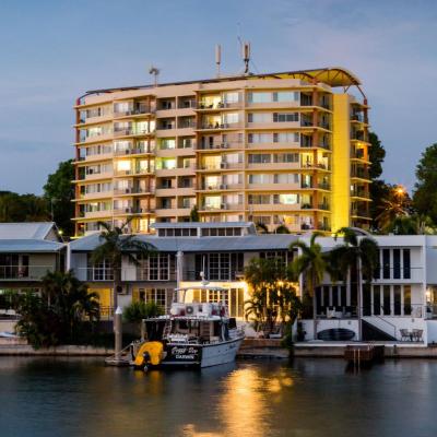 Cullen Bay Resorts (26 - 32 Marina Boulevard 0820 Darwin)
