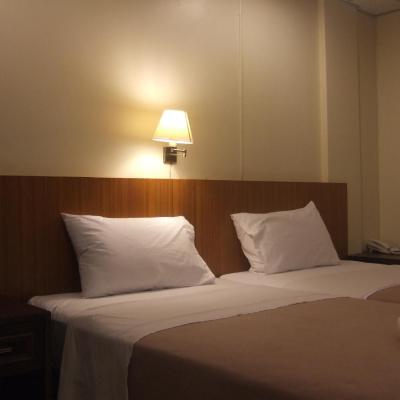 Lodge 61 Hotel (1221 Sukhumvit Soi 61 (Beside Major Cineplex Ekamai), Klongtan Nue, Wattana 10110 Bangkok)