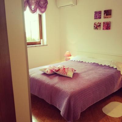 Room Kris with private entrance & private bathroom (Kvarnerska ulica 9 Vilanija 52470 Umag)