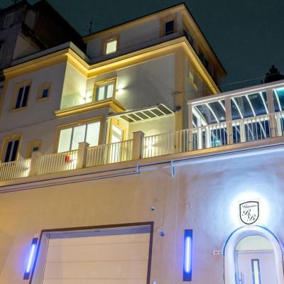 Buono B&B (Via Carlo de Marco 32 d 80137 Naples)
