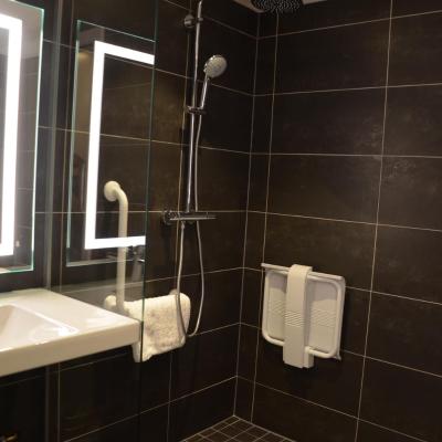 Hôtel ORIGAMI (16 Rue du bataillon de marche 24 67200 Strasbourg)