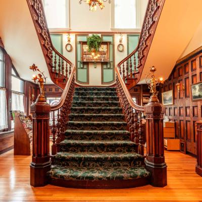 Amethyst Inn (1501 Fort Street V8S 1Z6 Victoria)