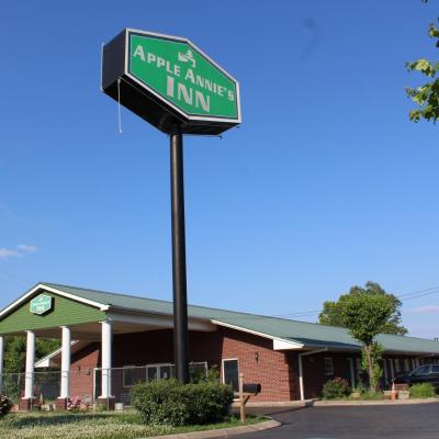 Apple Annie's Inn (1333 Dickerson Pike TN 32707 Nashville)