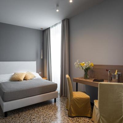 HNN Luxury Suites (29 Via Balbi 16126 Gênes)