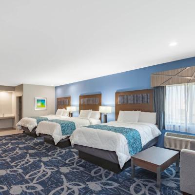 Baymont by Wyndham Houston Hobby Airport (11412 Gulf Fwy TX 77034-3549 Houston)