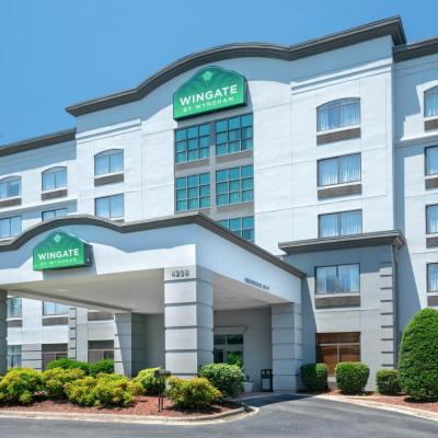Wingate by Wyndham Charlotte Airport (4238 Business Center Drive NC 28214 Charlotte)