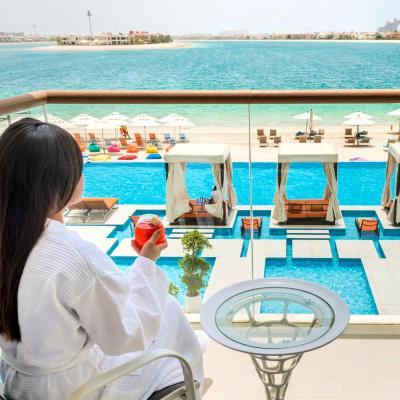 Royal Central Hotel and Resort The Palm (Crescent Road Palm Jumeirah  Dubaï)