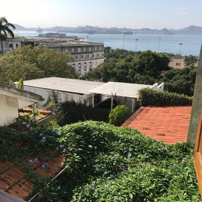 Guest house with stunning view (104 Rua Goitacases 22211-190 Rio de Janeiro)