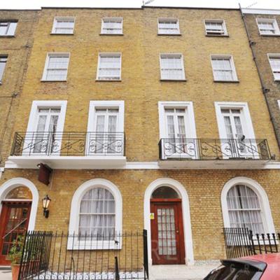 Elmwood Hotel (19 & 20 Argyle square WC1H 8AS Londres)