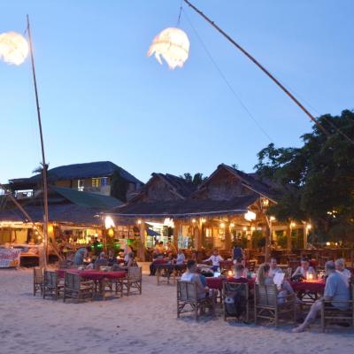 Kantiang Bay View Resort (9 Moo 5 Lanta, Krabi 81150 Koh Lanta)