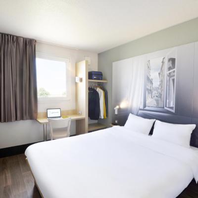 B&B HOTEL Bourges 2 (4 Allée Charles Pathé 18000 Bourges)