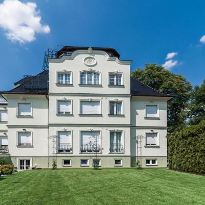 Hotel Villa am Waldschlsschen (Klarastr. 3 01099 Dresde)