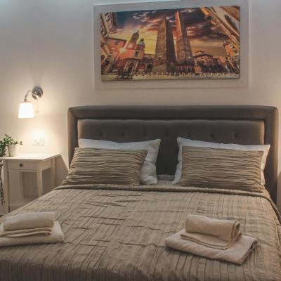 B&B Bologna Station (Via de' Carracci Civico: 2/5 Piano: 1 40129 Bologne)