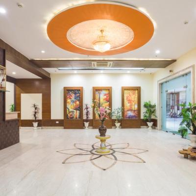 Hotel City Center Jodhpur (City Center, Near Sangi Petrol Pump, Station Road, Opposite Old Olympic Cinema, Ratanada 342001 Jodhpur)