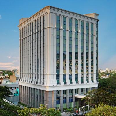 Ramada Plaza Chennai (36, Sardar Patel Road 600032 Chennai)