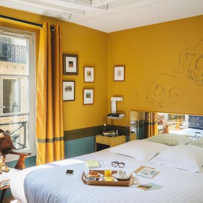 Hôtel Crayon (25 Rue du Bouloi 75001 Paris)