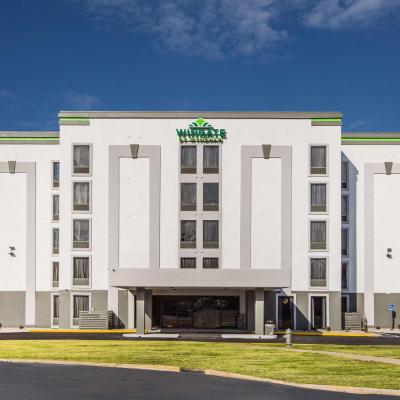 Wingate by Wyndham Louisville Airport Expo Center (3200 Kemmons Dr 40218-2058 Louisville)