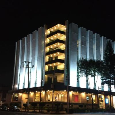 Lisboa Hotel (AVENIDA CUAUHTEMOC 273 COL,ROMA NORTE DEL. CUAUHTEMOC 06700 Mexico)