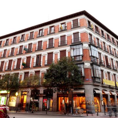 Hostal Silserranos (Fuencarral, 95 28004 Madrid)