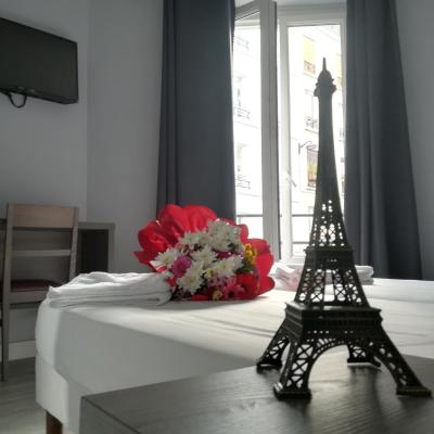 Simon's Boutique Hôtel (69 Rue Riquet 75018 Paris)