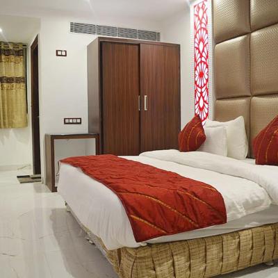 Hotel Sun International (79 Arakashan Road, Ramnagar ,Paharganj 110055 New Delhi)