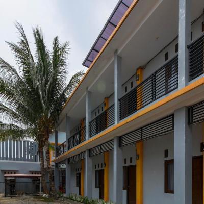 RedDoorz @ Jagakarsa 2 (Jalan Moh Kahfi 1 No. 59, Jakarta Selatan 12550 Jakarta)