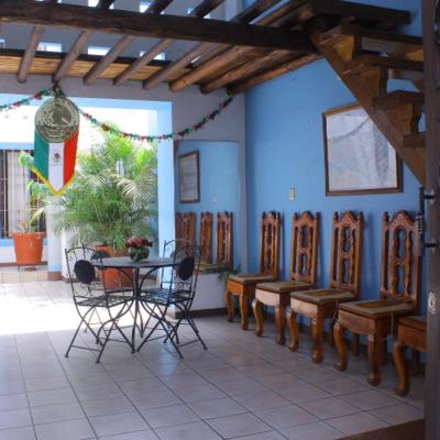 HOTEL NIUT-JA (Calle de Armenta y López  609-A CENTRO  68000 Oaxaca)