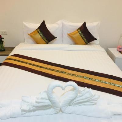 DE ROSE Hotel Chiang Mai (76, Moo.7, Soi 5, Pa Daet, Mueang 50100 Chiang Mai)