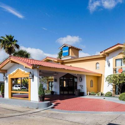 Sunrise Inn & Suites New Orleans (8400 I-10 Service Road LA 70127 La Nouvelle-Orléans)