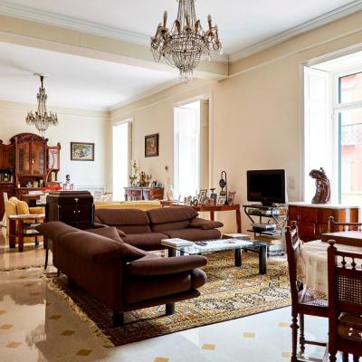 Suite Klimt P.zza Amedeo (Corso Vittorio Emanuele/Arco Mirelli 80121 Naples)