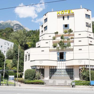 Sommerhotel Karwendel (Höttinger Au 84a 6020 Innsbruck)