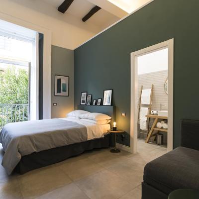 Bellini Suite (Via Santa Maria di Costantinopoli 23 80138 Naples)